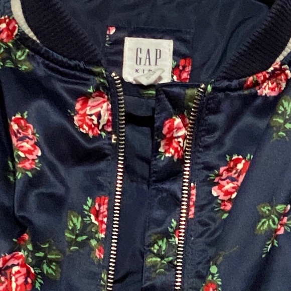 GAP jacket - Picture 3 of 3